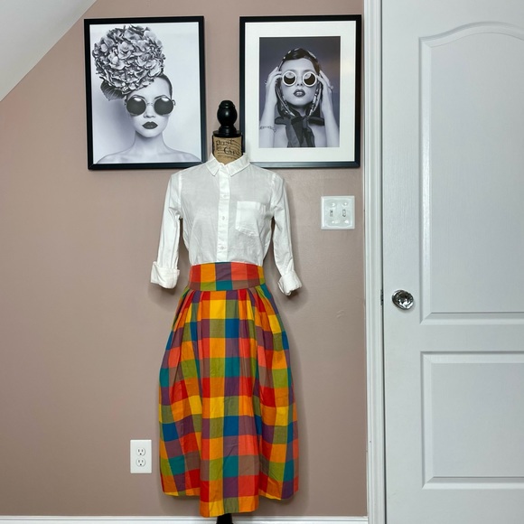 Dresses & Skirts - ModCloth Emily and Fin plaid skirt with pockets